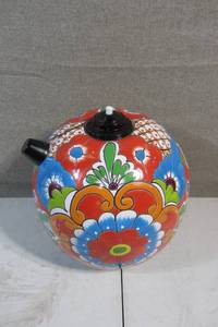 lot 132 image: Large Ceramic Floral Pattern Tiki Torch Orb