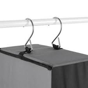 lot 142 image: Set of 2 Ever Bilt Hanging Fabric Cubbies- 5 Pockets Each