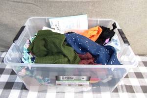 lot 198 image: 10 x 15 x 21 Ladies BoysKids Mens Underwear Spanx Bloomers