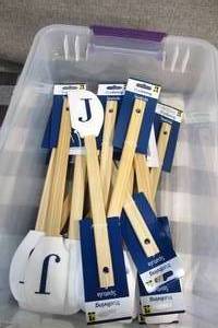 lot 235 image: Lot of 19 Monogrammed Spatulas-J