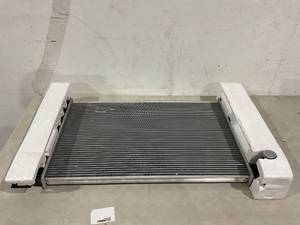 lot 238 image: Maxiii Radiator - Damaged