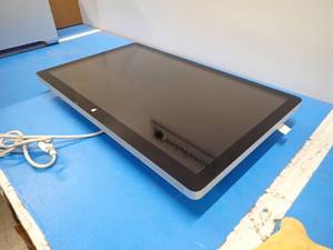 lot 2 image: Apple&nbspA1313 LCD Monitor  27 screen with 2560 x 1440 HD Resolution with 60Hz refresh rate  Includes power and display cables