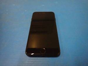 lot 15 image: Apple&nbspiPhone 7 A1660  32GB of storage  Sprint Carrier locked  No charger