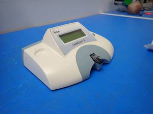 lot 27 image: ESA&nbspLeadCare 2 Blood Lead Analyzer  No cables  power test only ($100 reserve)