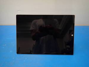 lot 71 image: Microsoft&nbspSurface Pro 3 1631 &nbspIntel(R) Core(TM) i5-4300U CPU  1.90GHz  4GB RAM  128GB HD  NO OS  NO CABLES