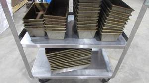 lot 98 image: Stainless Cart with Many Bread Pans