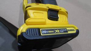 lot 15 image: Dewalt Cordless Grinder With Battery