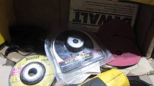 lot 16 image: Dewalt Electric Grinder With Accessories