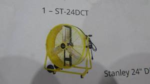 lot 88 image: Stanley 24 Direct Drive Cradle Drum Fan- Tiltable
