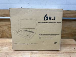 lot 88 image: DR.J Multimedia Portable Video Player