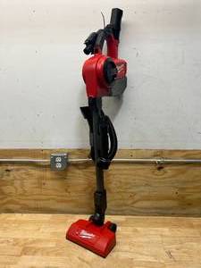 lot 11 image: MILWAUKEE M18 FUEL 18-Volt Lithium-Ion Brushless 0.25 Gal. Cordless Jobsite Vacuum (Vacuum-Only)
