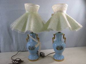 lot 74 image: (EC1) Pair of Lamps - 17 Tall...