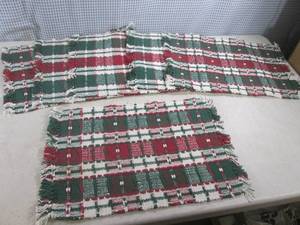 lot 76 image: (CS) Set of 6 Nice Place Mats 20 x...