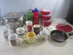 lot 78 image: (EW5) Assorted Coffee Cups and Misc...
