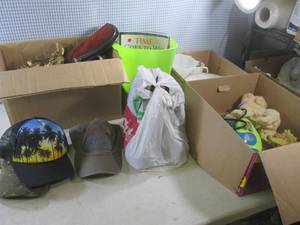 lot 86 image: (EW7) Assorted Unsold Lots...