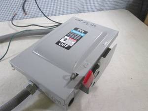 lot 89 image: (BR1) Siemens General Duty Safety S...