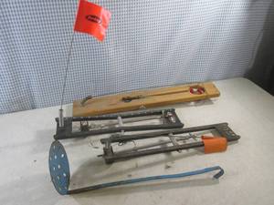 lot 94 image: (CS) 3 Ice Fishing Tip-Ups and Ice ...