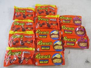 lot 108 image: (B-1) 12 Assorted King Size Reeses ...