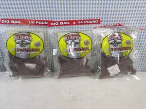 lot 120 image: (B-1) 3 - 14 Pound Big Bag Teriyak...