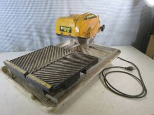 lot 175 image: (EC1) Felker TM-75 Electric Tile Cu...
