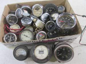lot 185 image: (EW5) Assortment of Gauges...
