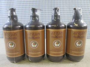 lot 230 image: (EC1) 4 Pump Bottles of Argan Dia B...