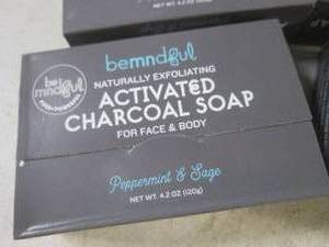 lot 233 image: (G-1) 4 Bars BeMindFul Peppermint a...