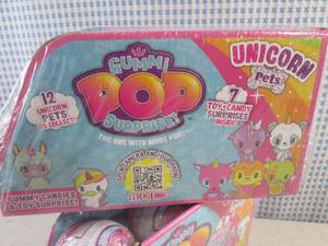 lot 273 image: (B-4) 12 Gummi Pop Surprise Gummy C...