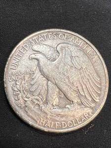 1946 US WALKING LIBERTY HALF DOLLAR
