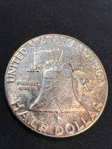 1957 US FRANKLIN HALF DOLLAR