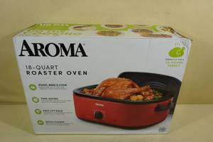 lot 4 image: Aroma 18 Quart Roaster Oven
