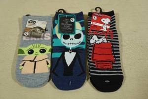 lot 54 image: 3 Pairs Socks Shoe Size 4-10