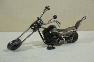 lot 84 image: Metal Motorcycle Statue