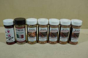 lot 89 image: 7 Assorted Flavored Seasonings