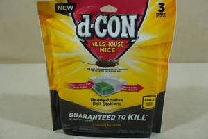 lot 168 image: d-Con 3-Pack Ready To Use Mouse Bait Stations