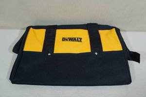 lot 175 image: DeWalt Tool Bag