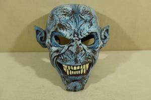 lot 193 image: Halloween Face Mask -Mouth Opens
