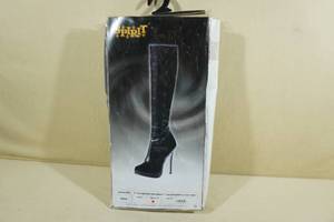 lot 203 image: Womens Halloween Knee High Boots -Medium8