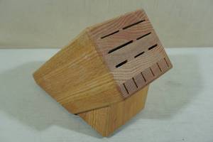lot 220 image: Wooden Knife Block