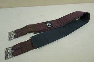 lot 252 image: Professionals Choice English Saddle Girth -Size 54