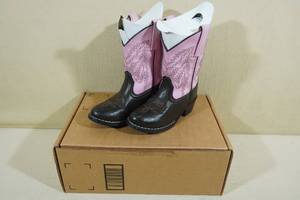 lot 259 image: Smoky Mountain Boots -Little Kids Size 9.5