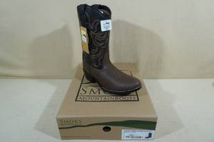 lot 264 image: Smoky Mountain Boots -Youth Size 5.5