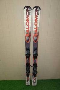 lot 345 image: Salomon Focus 145cm Skis