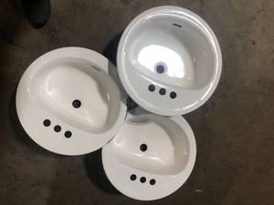 Lot of 3  Bootz Industries Laurel Round Drop-In Bathroom Sink in White Customer Returns See Pictures