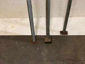lot 69 image: 3 Truck Load Lock Bars