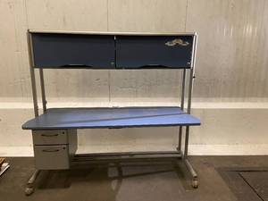 lot 96 image: Rolling Work Station