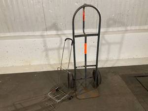 lot 9 image: Milwaukee Heavy Duty Two-Wheeler & Portable Two-wheeler