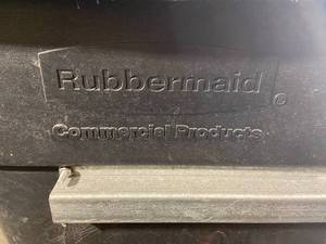 lot 20 image: Rubbermaid Tip Hopper