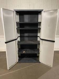 lot 33 image: Plastic Storage Cabinet with 4 Adjustable Shelves