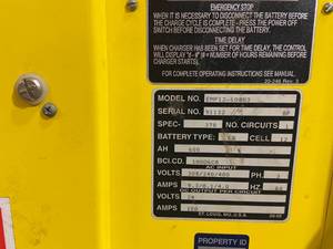 lot 145 image: Forklift Battery Charger